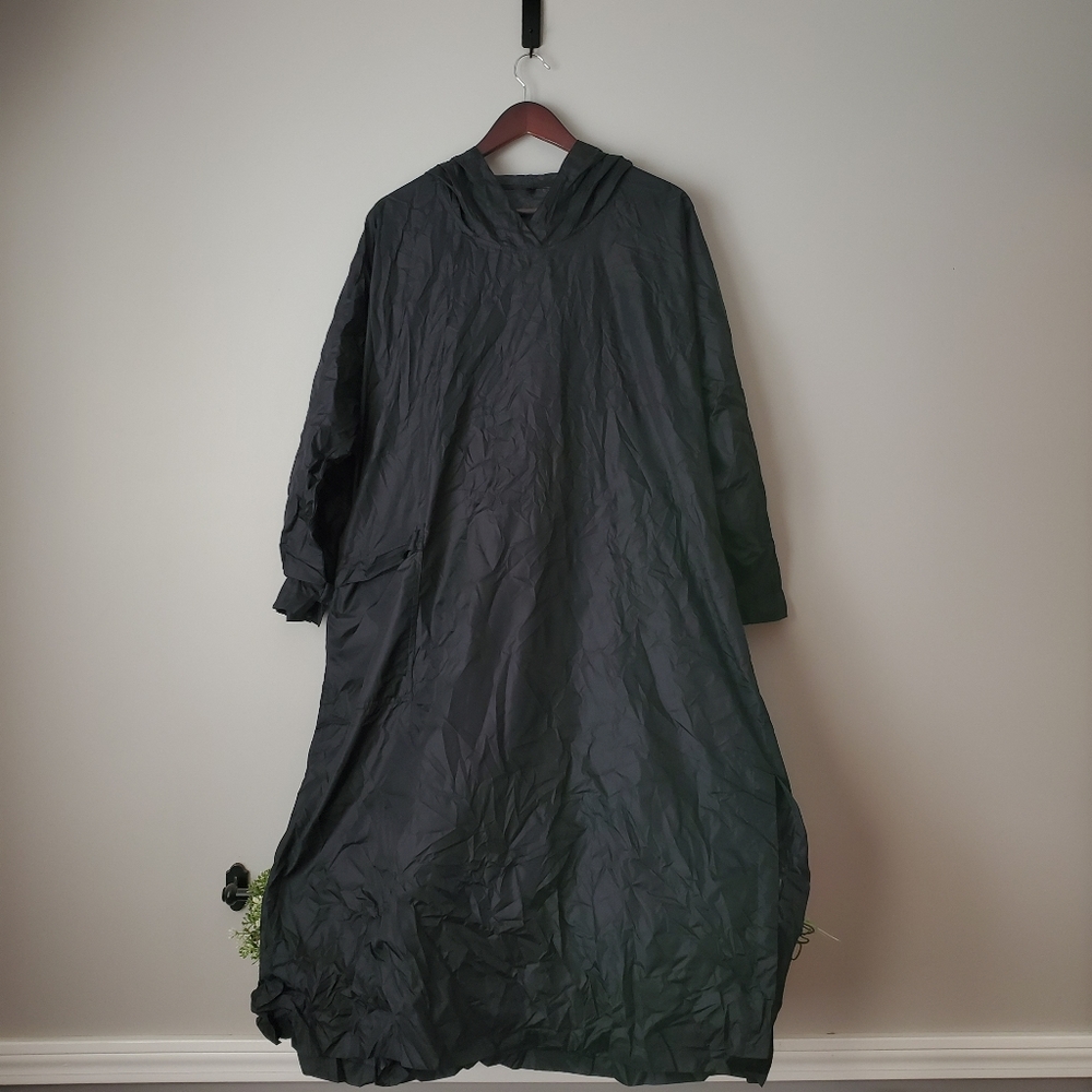 ❌SOLD❌ Muji packable rain poncho